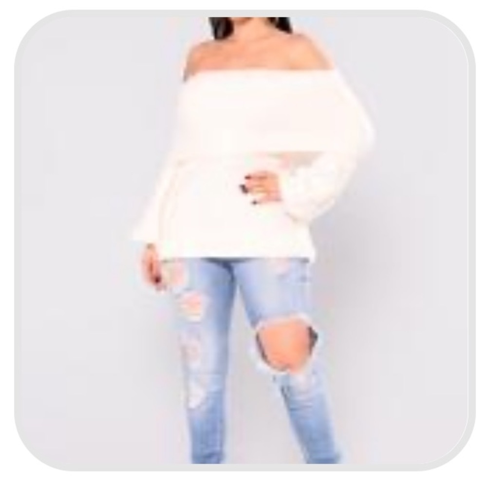 Off white sweater fashion nova. Size: S